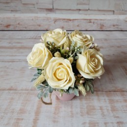 Mydlové ruže svetložlté